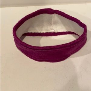 FUSHIA HEAD SKI BAND- KEEP YOUR FOREHEAD WARM!